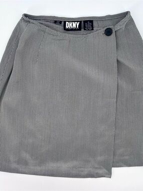 Vintage Y2K DKNY Wrap Mini Skirt 90s Office Siren Houndstooth Wool Size 4
